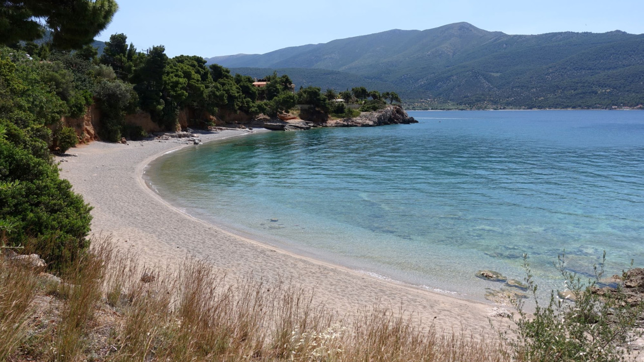 Στη Βουλή το σχέδιο νόμου για την αξιοποίηση της δημόσιας περιουσίας στις παραθαλάσσιες περιοχές