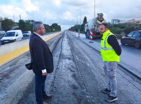 Στις εργασίες αλλαγής του ασφαλτοτάπητα επί του ΒΟΑΚ στο τμήμα Γάζι-Γιόφυρος ο Ν. Σκουλάς