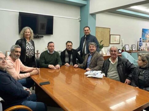 Στον Δήμαρχο Αγίου Νικολάου το Δ.Σ. της Ομοσπονδίας Επιχειρηματιών Τουριστικών Καταλυμάτων Αν. Κρήτης