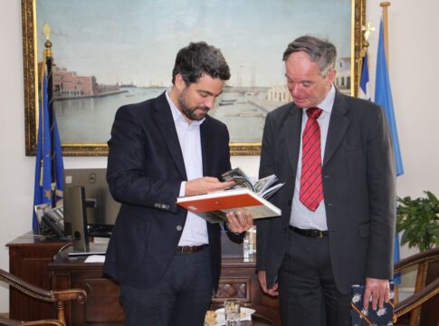 Στον Δήμαρχο Χανίων ο Πρέσβης του Βελγίου