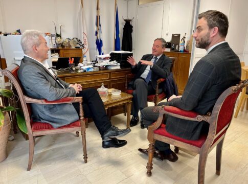 Συνάντηση Δημάρχου Ηρακλείου Αλέξη Καλοκαιρινού με Πρέσβη του Βελγίου στην Ελλάδα