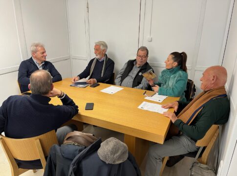 Συνάντηση εργασίας του Δημάρχου Ηρακλείου Αλέξη Καλοκαιρινού με τον Περιβαλλοντικό Σύλλογο Αγίας Τριάδας