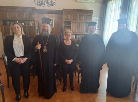 Συνάντηση με τον Σεβ. Μητροπολίτη Ρεθύμνης & Αυλοποτάμου είχε η Αντιπεριφερειάρχης Ρεθυμνης Μαρία Λιονή