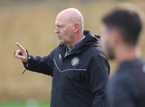 Συναντήθηκαν Λυσάνδρου-Μελ, “τρέχει” για αμυντικό