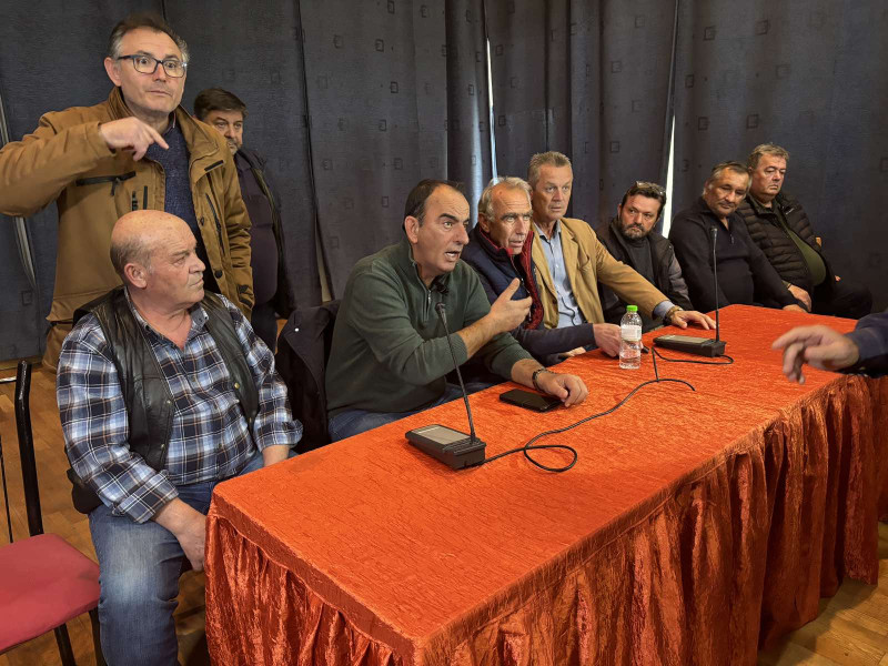αγρότες