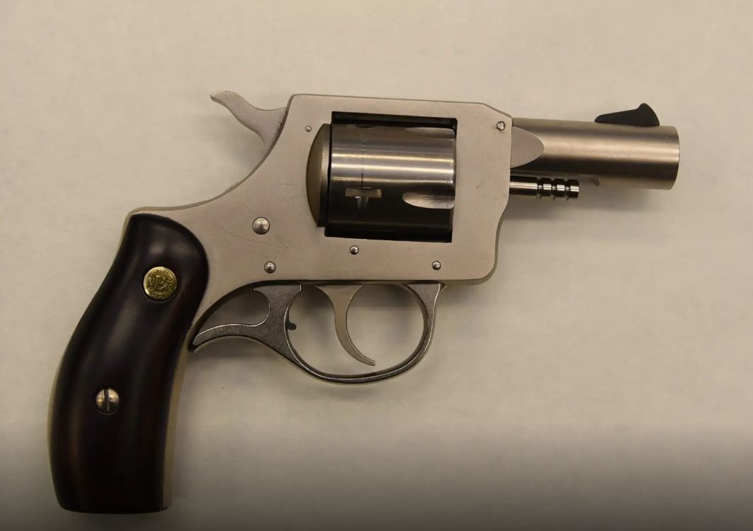 Αντιτρομοκρατική επιχείρηση - Όπλα