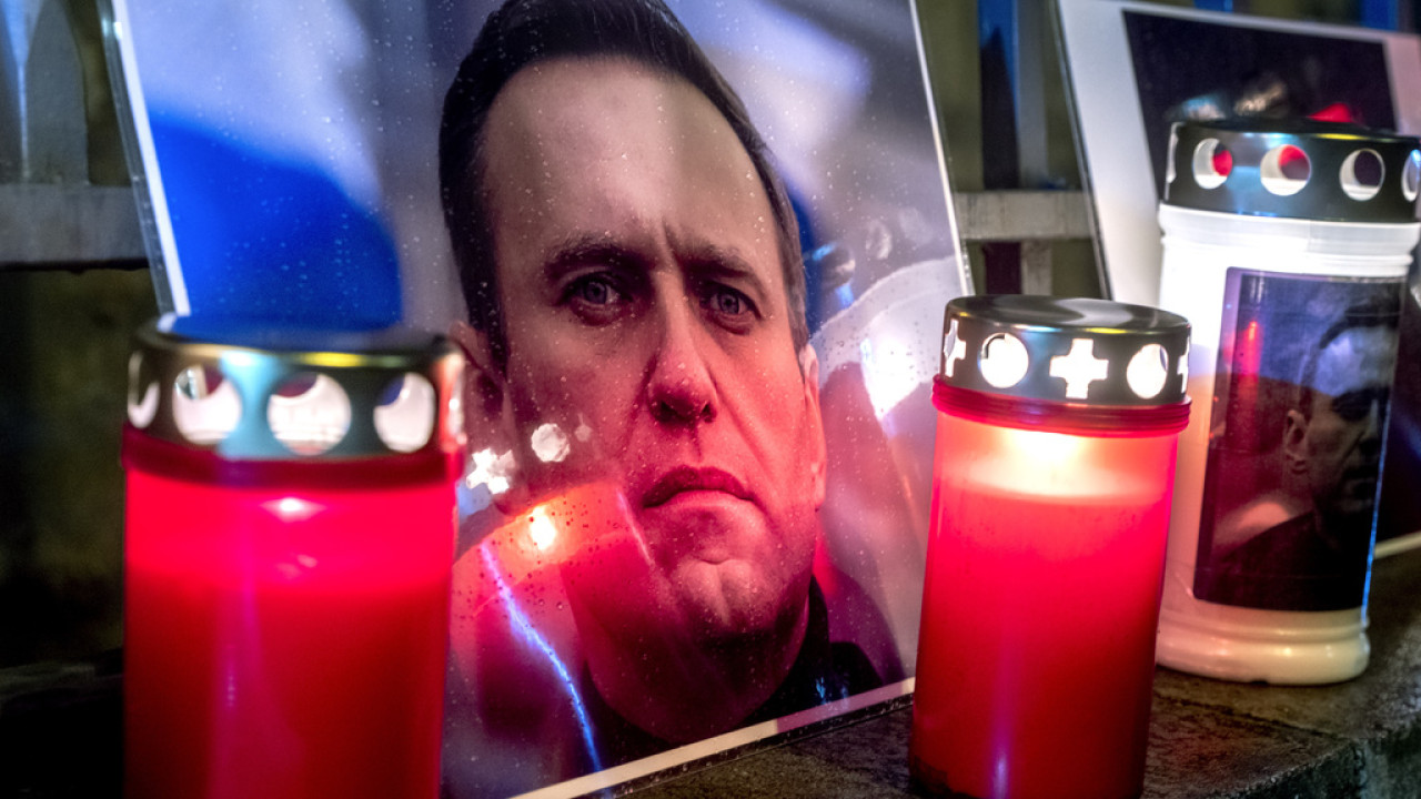 Θύελλα αντιδράσεων για τον θάνατο του Ναβάλνι - Να λογοδοτήσει η Μόσχα ζητά η Δύση