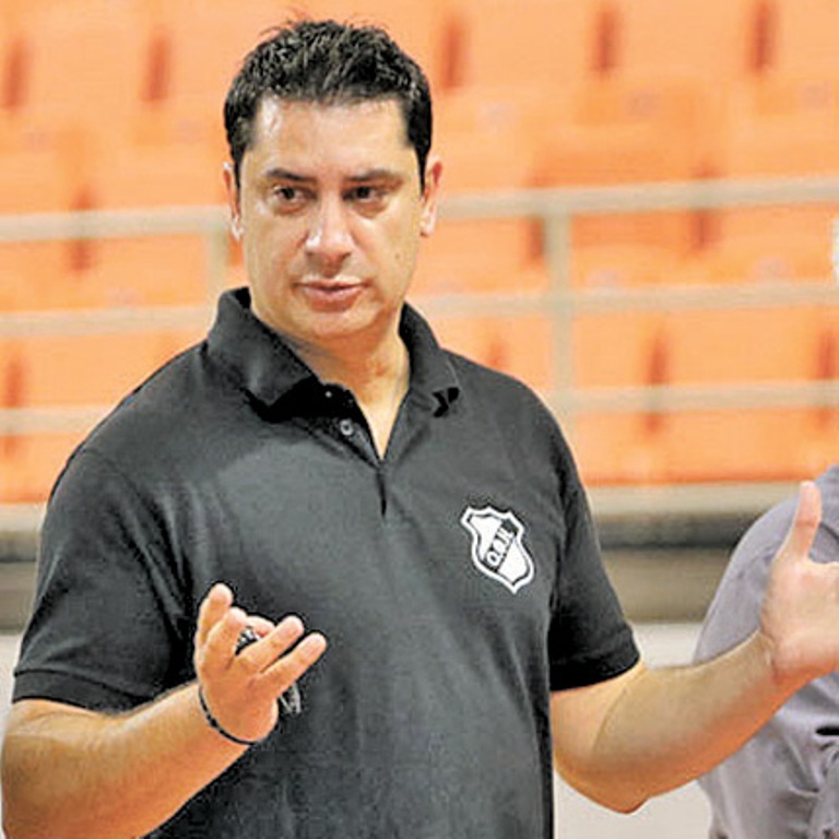 Β. Ράλλης: “Παιχνίδι που μπορεί να κρίνει την είσοδο στα play offs” (Video)