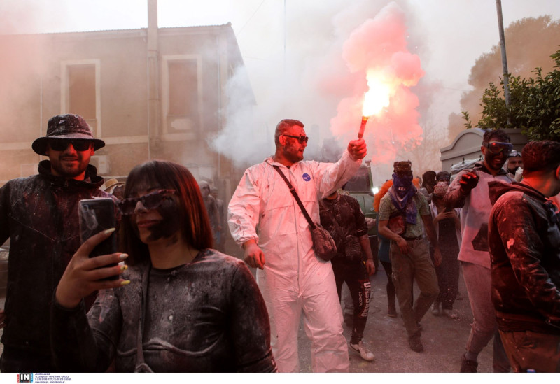 αλευρομουτζούρωμα