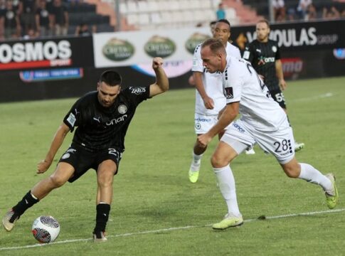 Ανεβάζει ρυθμούς, χωρίς Τοράλ