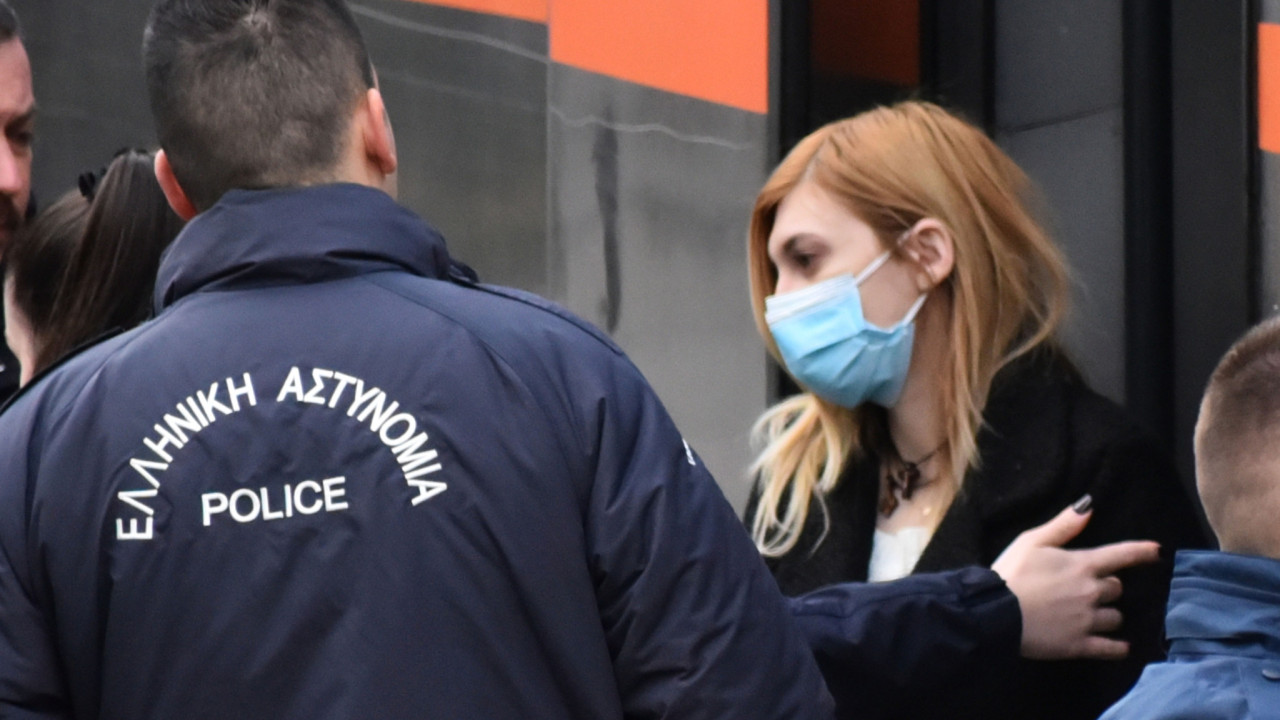 Δασκαλάκης στη δίκη για τη Μαλένα και την Ίριδα: «Ήταν σε σοκ, τράβαγε τα μαλλιά της» στην ανακοπή της Μαλένας