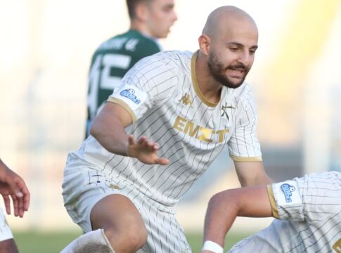 Η… γραφειοκρατία κράτησε τον Ουές στην Καλλιθέα