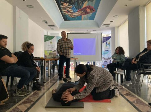 Ηράκλειο: Μαθήματα που σώζουν ζωές στο τρίτο σεμινάριο Πρώτων Βοηθειών που οργάνωσε η Αντιδημαρχία Εθελοντισμού