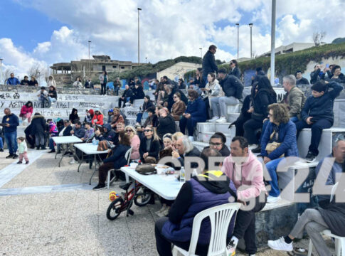 Καθαρά Δευτέρα: Αρκετοί Ηρακλειώτες «ψήφισαν» Καράβολα παρά τη συννεφιά