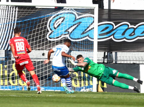 Ο Ιωνικός έκανε φύλλο και φτερό την άμυνα των Χανίων και βαριά ήττα στη Νίκαια