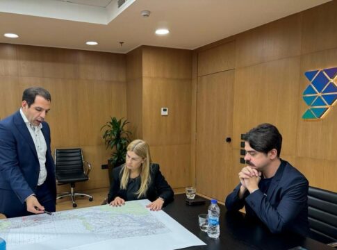 Συνάντηση Σέβης Βολουδάκη με στελέχη του ΑΔΜΗΕ