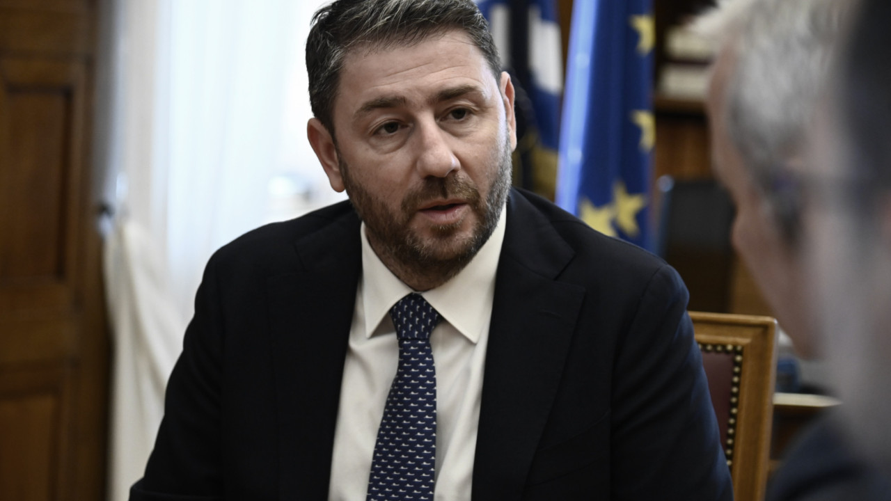 Ανάρτηση Ανδρουλάκη για το χρυσό του Πετρούνια στους κρίκους