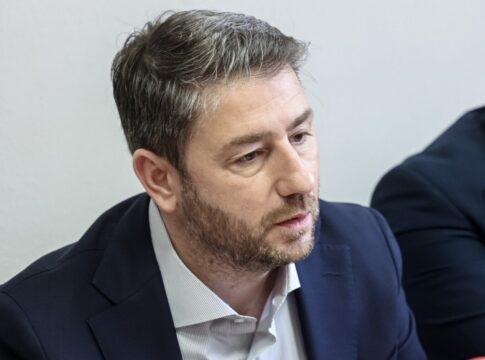 Ανδρουλάκης: Τι… περίεργο συνέβη στη βάπτισή του στο Αρκαλοχώρι