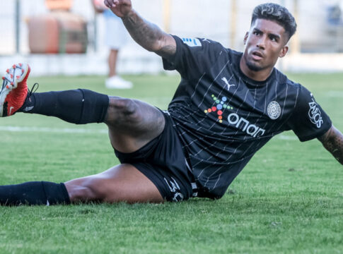 Ανεβάζει ρυθμούς ο Μοσκέρα