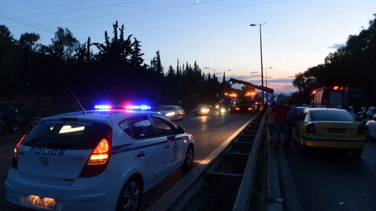 Ενας νεκρός και ένας τραυματίας έξω από νυχτερινό κέντρο στο Μαρούσι