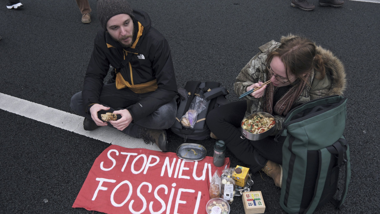 Επενδύσεις δισεκατομμυρίων σε ορυκτά καύσιμα από τις μεγαλύτερες οικονομίες