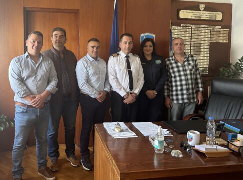 Ηράκλειο: Το προσωπικό του Λιμενικού Σώματος καλωσόρισε το νέο Λιμενάρχη