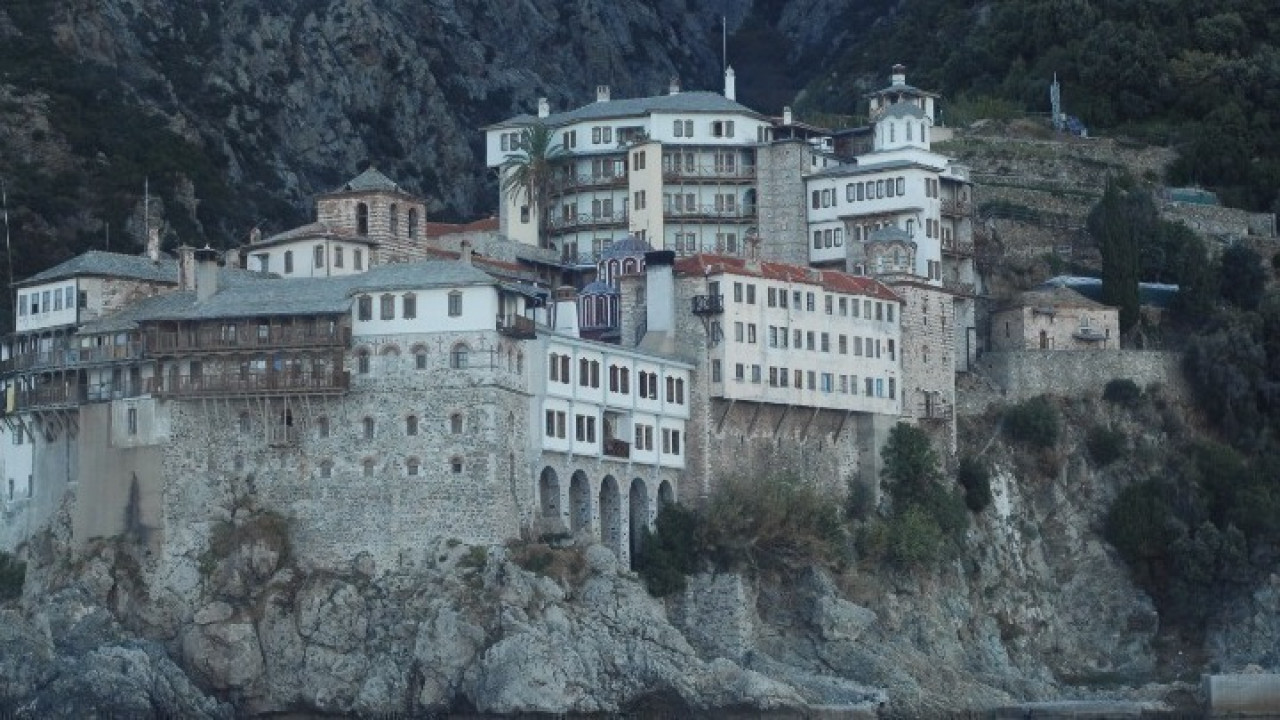 Καταδίκη μοναχού για επεισόδιο ξυλοδαρμού σε κελί του Αγίου Όρους