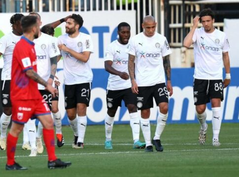 “Καθάρισε” με Τοράλ!