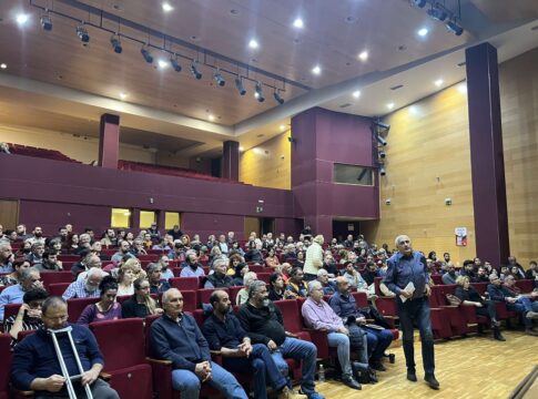 Με μεγάλη επιτυχία η συγκέντρωση της ΤΕ Χανίων του ΚΚΕ για τις Ευρωεκλογές
