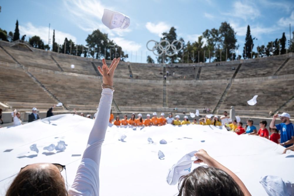 Παγκόσμια Ημέρα Αθλητισμού: Σήκωσαν «Λευκή Κάρτα» τα παιδιά στο Παναθηναϊκό Στάδιο runbeat.gr