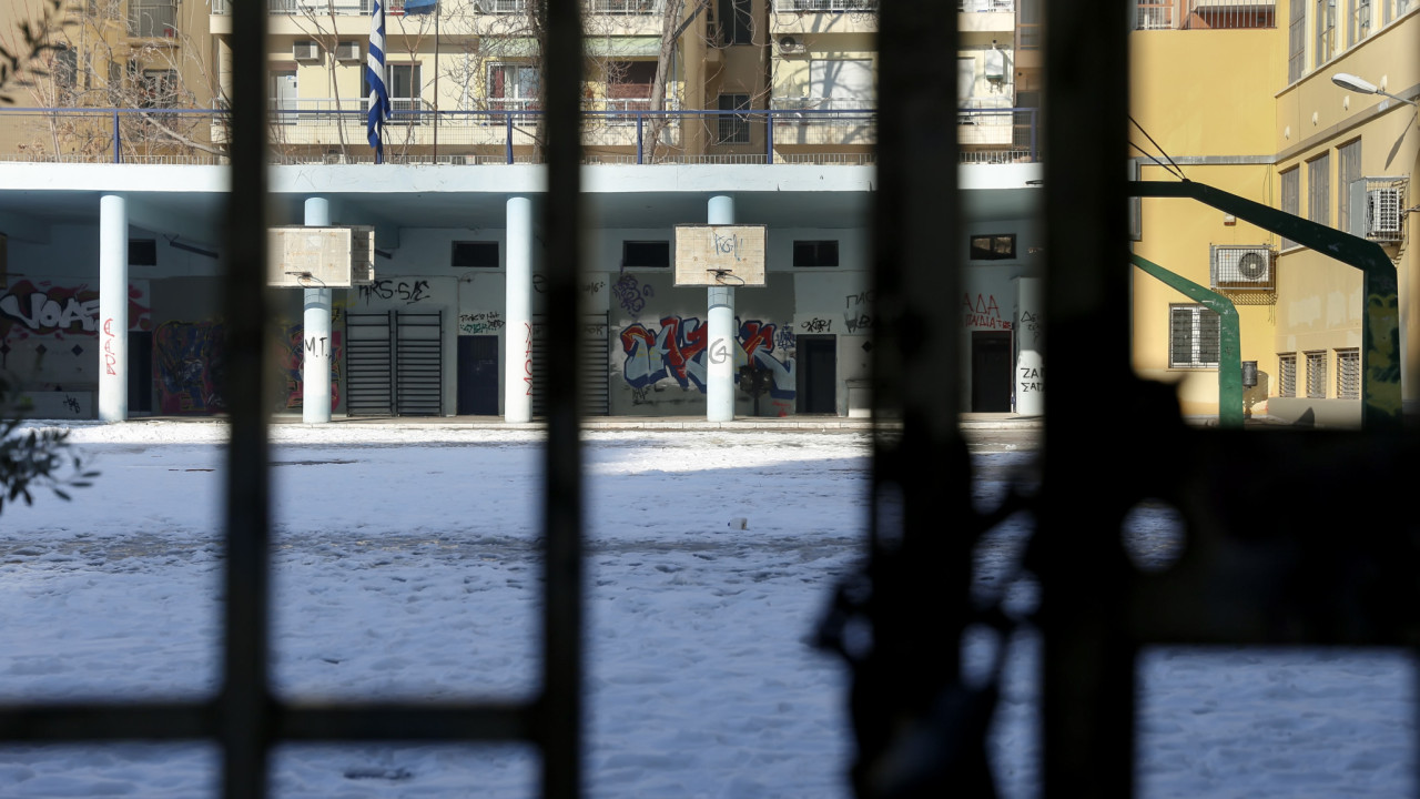 Πάτρα: Δέκα ανήλικοι επιτέθηκαν σε 13χρονο - Του έριξαν μπουνιά με κλειδί στο πρόσωπο