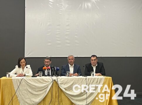 Πλήθος κόσμου στην παρουσίαση του βιβλίου του Γιάννη Μανιάτη «Επειδή δεν υπάρχει Planet B» – Παρών ο Ν. Ανδρουλάκης