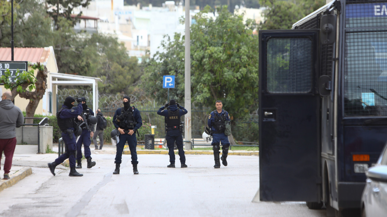 Προφυλακίστηκε ο «Κοκός» ηγετικό στέλεχος των χούλιγκανς-Συνεχίζονται οι απολογίες