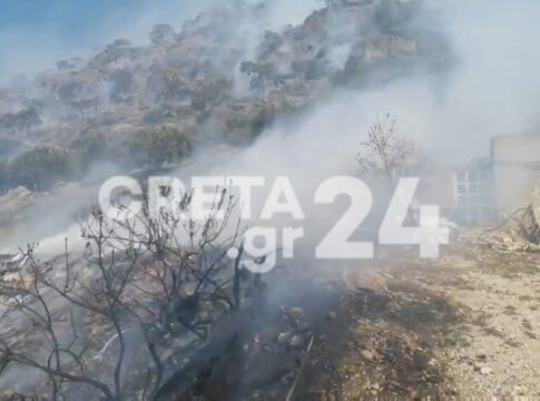 Προσωρινά κρατούμενος ο 35χρονος για την μεγάλη πυρκαγιά στην Ιεράπετρα – Τα νεότερα για την κατάσταση της υγείας του 74χρονου εγκαυματία