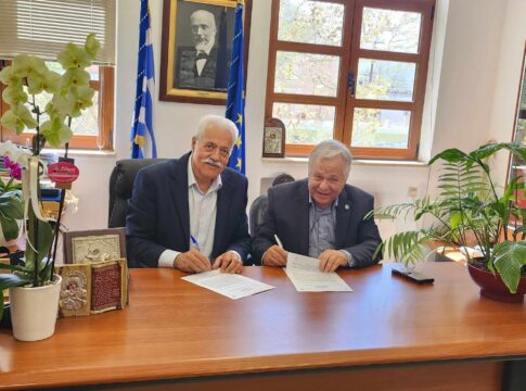 Σύμφωνο συνεργασίας μεταξύ Δ. Αποκορώνου και «Χαμόγελου του Παιδιού»