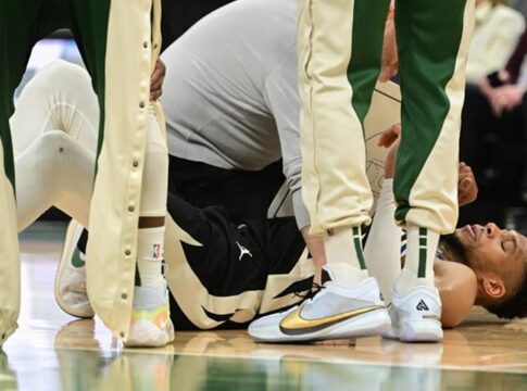 «Συναγερμός» στο Μιλγουόκι για τον τραυματισμό του Γιάννη (Videos)