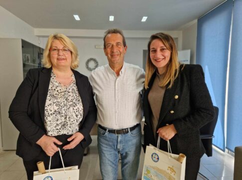 Συνάντηση Δημάρχου Χερσονήσου με την Γενική Πρόξενο Μεγάλης Βρετανίας και την Υποπρόξενο