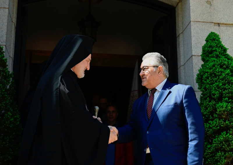 Ελπιδοφόρος-Κουτσούμπας