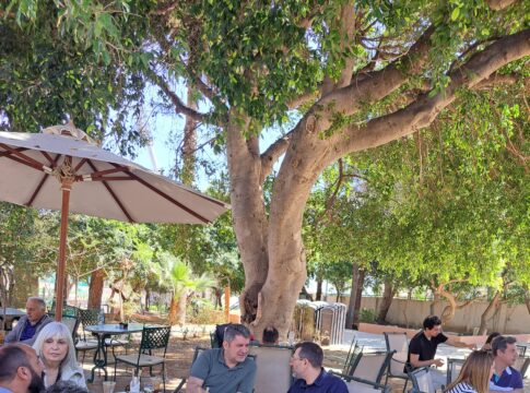 Συνάντηση κλιμακίου της ΤΕ Χανίων του ΚΚΕ με εκπροσώπους του συλλόγου οικογένειας ΚΕΘΕΑ