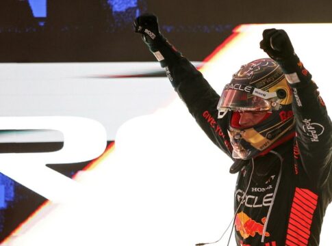 Ταχύτερος ο Φερστάπεν και 1-2 για την Red Bull στις κατατακτήριες της Κίνας!