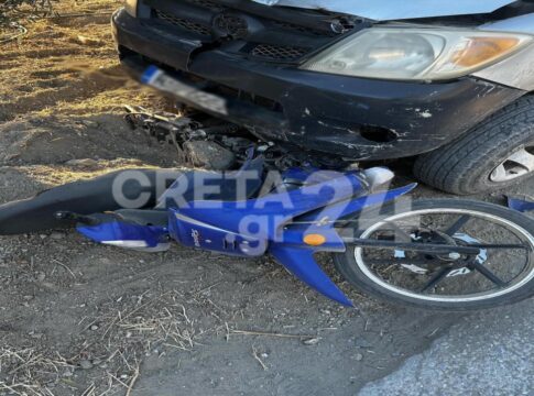 Τροχαίο ατύχημα στο Ηράκλειο – Στο νοσοκομείο 50χρονος δικυκλιστής