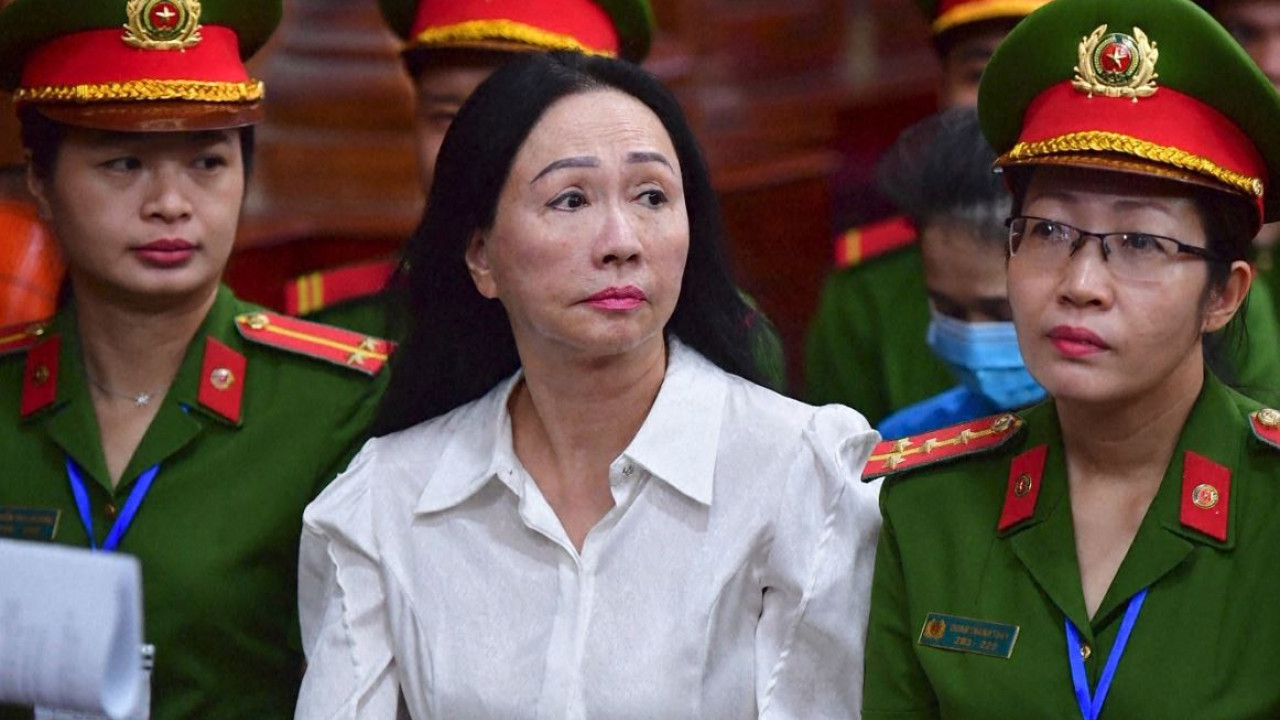 Βιετνάμ: Μεγαλοεπιχειρηματίας καταδικάστηκε σε θάνατο για οικονομική απάτη