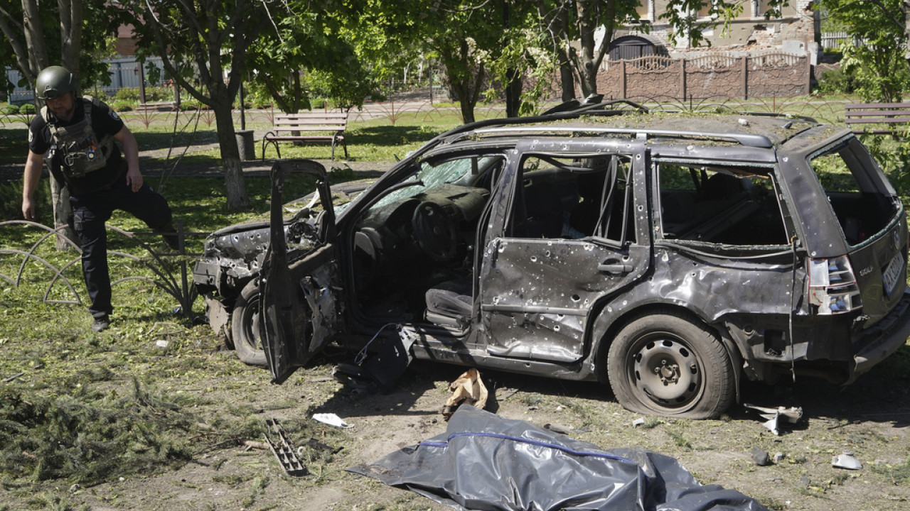 Χάρκοβο: Δύσκολη η κατάσταση σύμφωνα με τον αρχηγό των ουκρανικών Ενόπλων Δυνάμεων