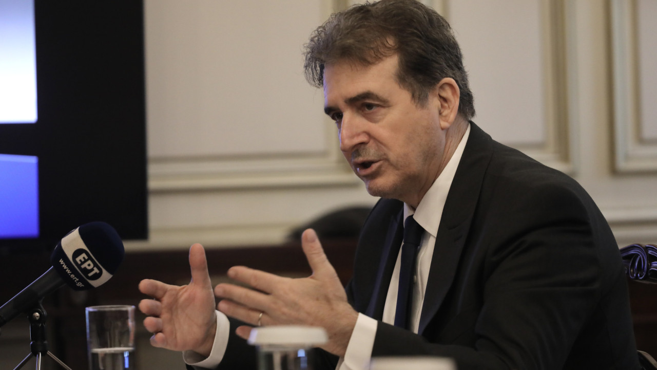Χρυσοχοΐδης: Χίλιες συλλήψεις τον Μάιο για ενδοοικογενειακή βία