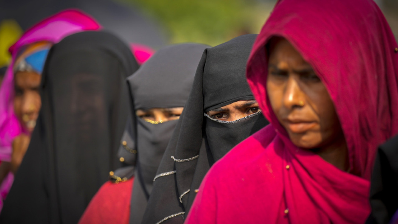 Δικαστήριο αποφαίνεται ότι ο άντρας μπορεί να κάνει όποτε θέλει σεξ με τη γυναίκα του