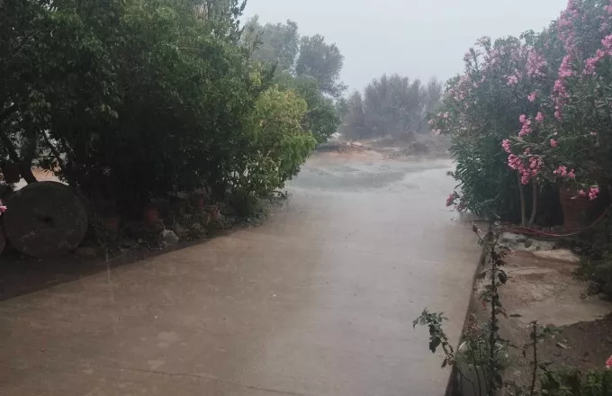 Δυνατή νεροποντή στα νότια του Ηρακλείου