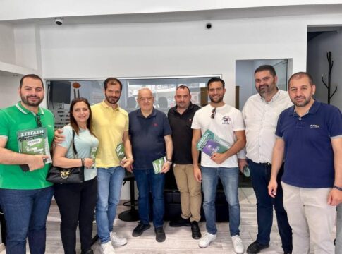 Ευρωεκλογές: Με μεγάλη επιτυχία ξεκίνησαν οι επισκέψεις των κλιμακίων του ΠΑΣΟΚ στο Ηράκλειο