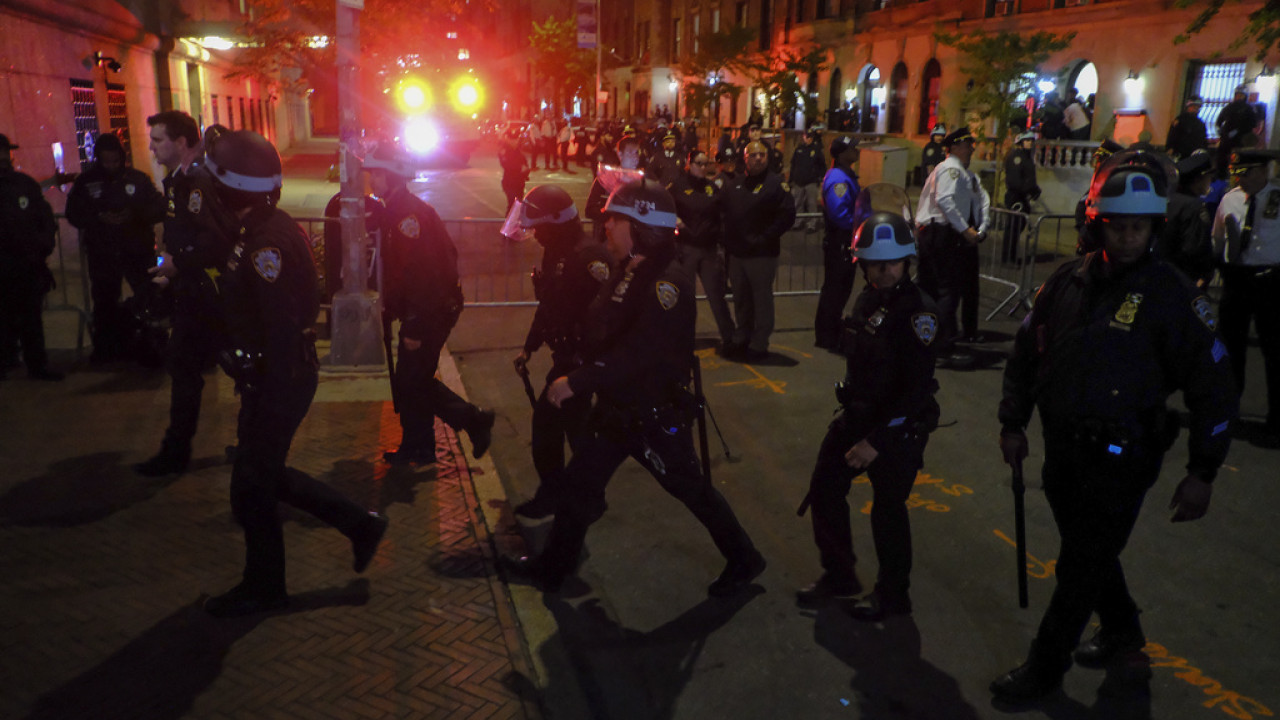 HΠΑ: Αστυνομικός πυροβόλησε στη διάρκεια της εφόδου στο Columbia