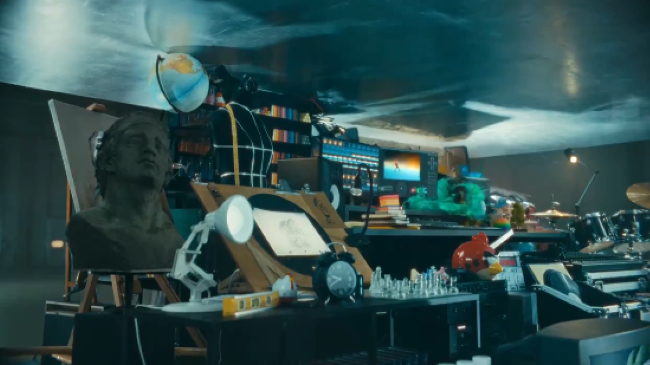 Η Apple ζητά συγγνώμη για την αμφιλεγόμενη διαφήμιση για το νέο iPad