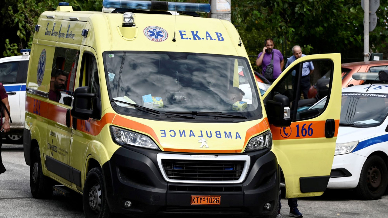 Κίνηση στην Μεσογείων - Καραμπόλα στην κάθοδο